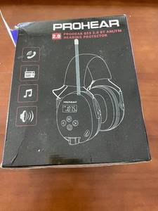 lot 374 image: PROHEAR EM033 BT AMFM Hearing Protector with Wireless Technology