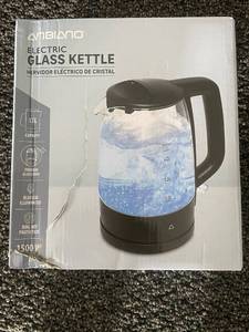 lot 400 image: Ambiano Electric Glass Kettle 1.7L Blue LED Illuminated