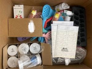 lot 404 image: Assorted Kitchen Tools, Silicone Bags, Timers, and Accessories Lot