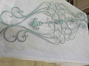 lot 5 image: Aqua Blue Iron Wall Dcor 45 x 17...