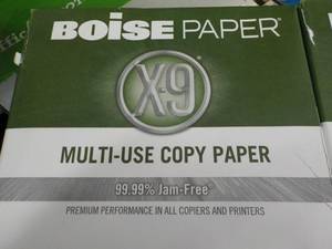 lot 32 image: Boise 5000 Sheets 8.5 x 11 White C...