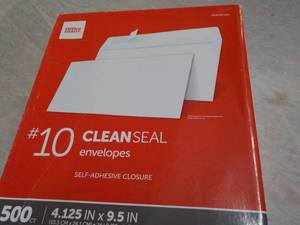 lot 46 image: 500 Clean Seal #10 Envelopes...