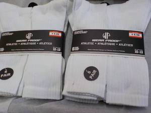 lot 131 image: 12 pair Wear Proof White Athletic s...