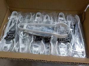 lot 178 image: Case of 48 White Plastic Yoshi 7 T...