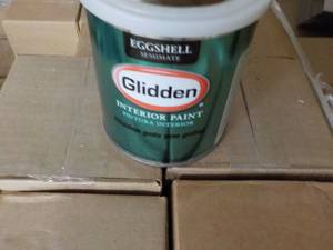 lot 224 image: 10 qts Glidden Paint - your choice ...