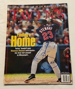 lot 100 image: Shannon Stewart Signed Minnesota Twin Baseball Magazine