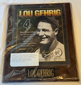 lot 137 image: Lou Gherig Baseball Plaque