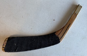 lot 233 image: Mike Craig Team Issued  Used Easton Hockey Stick Blade - Minnesota North Stars