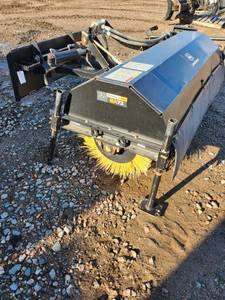John Deere Worksite Pro BA72 Hydraulic Broom Attachment