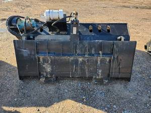 lot 7 image: AGT Hydraulic Skid Steer Rock Bucket Attachment