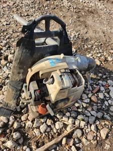 lot 48 image: Used Gas-Powered Backpack Leaf Blower with Shoulder Straps