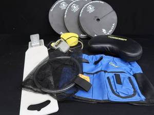 lot 14 image: ICE FISHING LOT