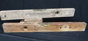 lot 25 image: ANTIQUE WOODEN RULE & LEVELS
