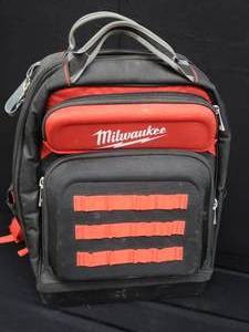 lot 32 image: HEAVY DUTY MILWAUKEE TOOL BACKPACK PLUS
