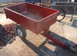 lot 69 image: RED HAND HAULER GARDEN TRAILER