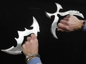 lot 93 image: KNIVES