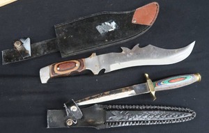 lot 96 image: KNIVES