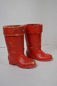 lot 24 image: Pair of Red Boot-Shaped Decorative Planters, 12 Inch