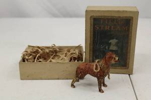 lot 46 image: Field & Stream 1910 Dog Figurine with Original Box