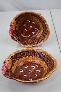 lot 56 image: Pair of Ceramic Turkey Shaped Bowls