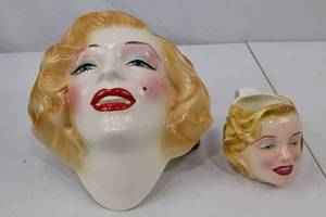 lot 130 image: Marilyn Monroe Clay Art Wall Head Vase and Mug Set