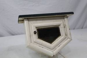 lot 141 image: Antique E N Welch Clock Case with Original Label