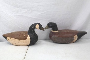 lot 174 image: Pair Vintage Hand-Painted Duck Decoy Figures
