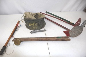 lot 189 image: Vintage Ice Fishing Gear and Portable Camp Seat Lot