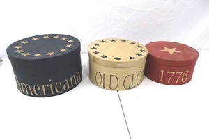 lot 240 image: Set of 3 Patriotic Americana Decorative Boxes