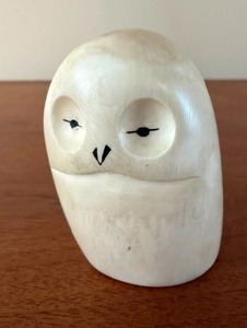 lot 53 image: Mid Century Danish Modern Arne Tjomsland Hand Carved Owl Figure