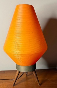 lot 59 image: MCM Orange Plastic Shade BEEHIVE Table Lamp