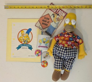 lot 86 image: Vintage Simpsons Lot