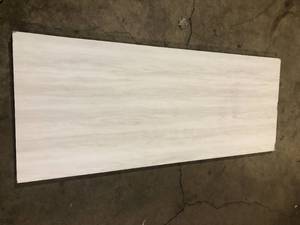 lot 12 image: JELD-WEN 32 in. x 80 in. No Panel Unfinished Flush Hardwood Interior Door Damaged  Customer Returns See Pictures