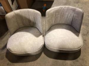 lot 63 image: Spruce & Spring Nico Cream Faux Leather 360° swivel Counter Height Bar Stool with Metal Frame and footrest for dining room set of 2