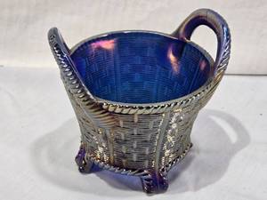 lot 29 image: Carnival Glass Basket Weave Pattern Footed Bowl