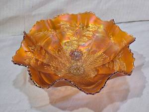 lot 74 image: Iridescent Carnival Glass Bowl with Holly and Berry Design