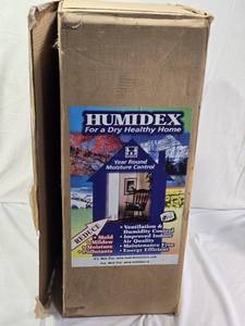 lot 82 image: Humidex Moisture Control Unit Model UNS 103