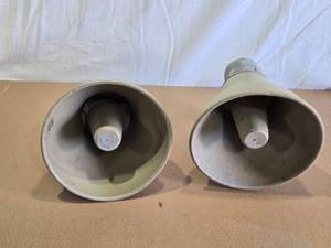 lot 107 image: Bogen Model SP158A Communication Speakers