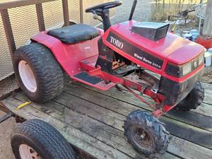 lot 4C image: Toro Wheelhorse 244-H Chasis