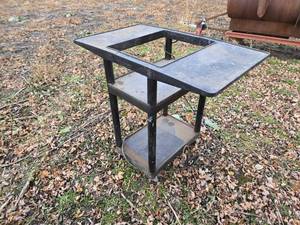 lot 4I image: Plastic Utility Work Cart with Outlets