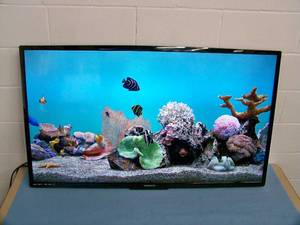 lot 32 image: 55 Magnovox (Funai Corporation) 55MV314XF7 1080p, LED 1080p SMART TV