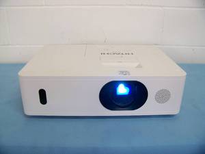 lot 30 image: Hitachi CP-WU5505 WUXGA 5000-Lumen 3LCD HD Home Theater Projector  Projection System