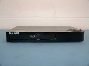 lot 120 image: Samsung BD-E5400 Blu-ray Disc Player with Built-in WiFi