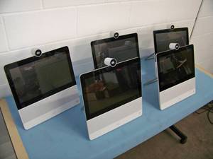 lot 89 image: (5) Cisco 14 CP-DX70 Desktop Telepresence HD 169 Video Communication Units