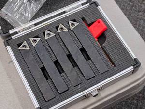 lot 132A image: 12 Indexable Carbide Turning Tool Set 5-piece
