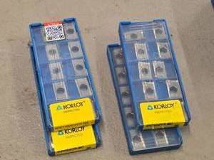 lot 151 image: Lot of (4 Boxes) CNC Carbide Insert Cutting Tools