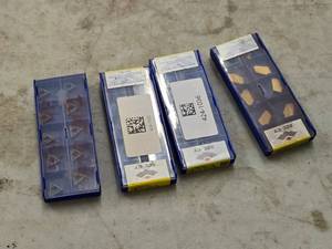 lot 168 image: Lot of (4 Boxes) CNC Carbide Insert Cutting Tools 10-count ( 40 total items )