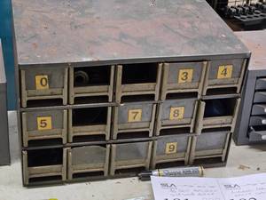 lot 189 image: Metal Storage Cabinet 15-drawer