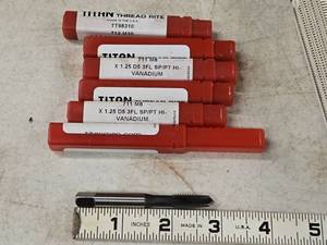 lot 225 image: Lot of (6) Titan Man Thread Rite Thread Form Plug 711 M8 x 1.25 D5 3FL SPPT Hi-Vanadium (in original packaging)