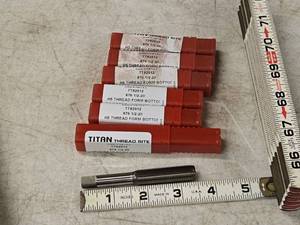 lot 231 image: Lot of (6) Titan Man Thread Rite 876 12-20 H5 Thread Form Bottom TT82912 (in original packaging)
